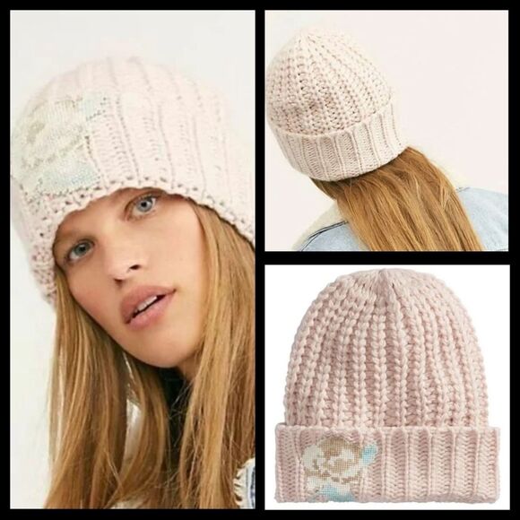 Free People Everything Rosy Beanie Blush Pink NWT - Picture 4 of 4